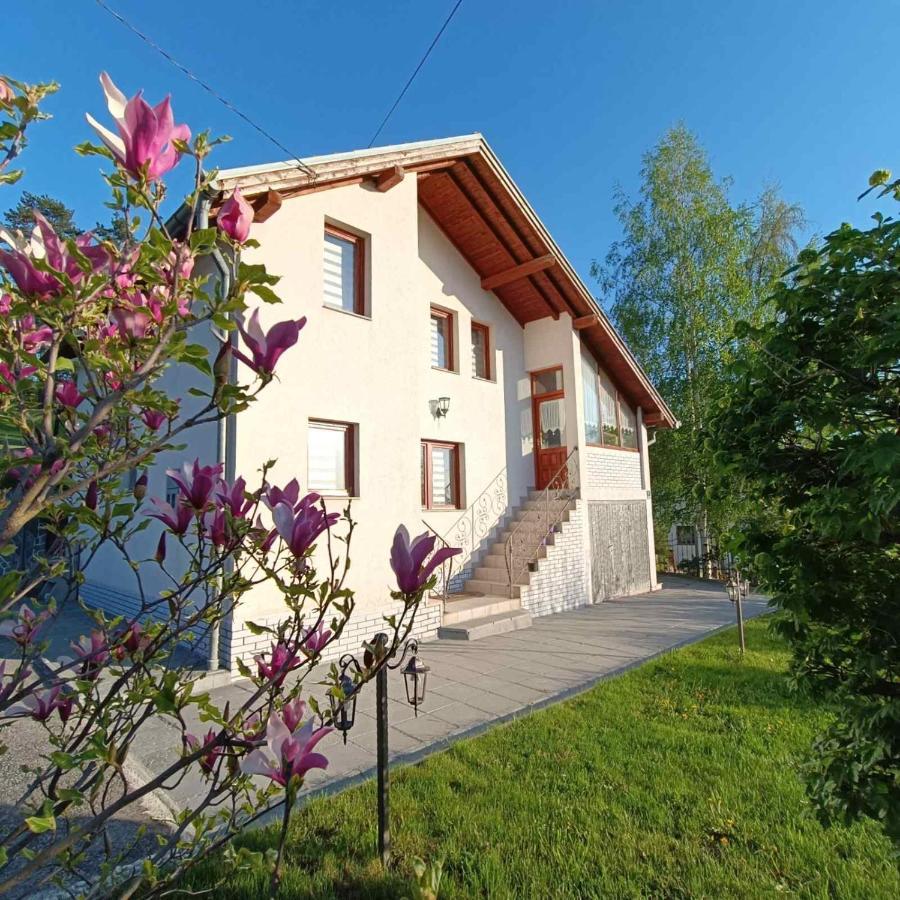 Holiday Home Green Sarajevo Bagian luar foto