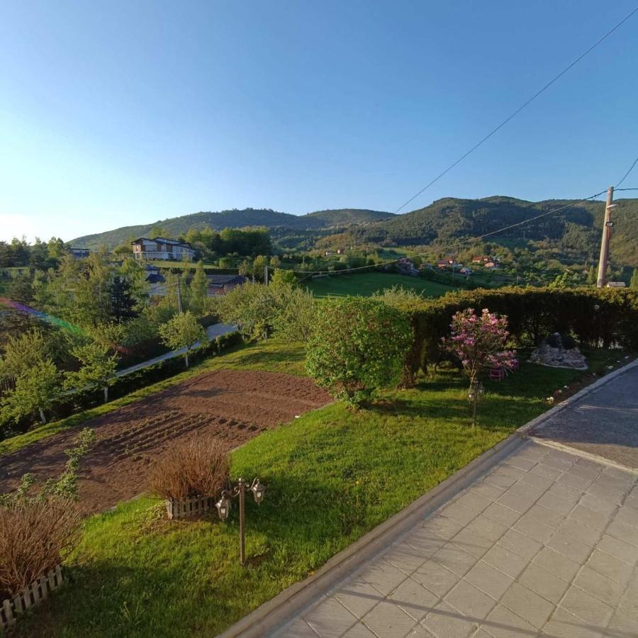 Holiday Home Green Sarajevo Bagian luar foto
